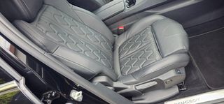 Peugeot 3008 2020 GT*Hybrid*300Ps*Panorama*4×4*Μασάζ*Δέρμα*Πρώτο Χέρι!!!-thumb-52