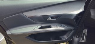 Peugeot 3008 2020 GT*Hybrid*300Ps*Panorama*4×4*Μασάζ*Δέρμα*Πρώτο Χέρι!!!-thumb-48
