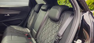 Peugeot 3008 2020 GT*Hybrid*300Ps*Panorama*4×4*Μασάζ*Δέρμα*Πρώτο Χέρι!!!-thumb-30