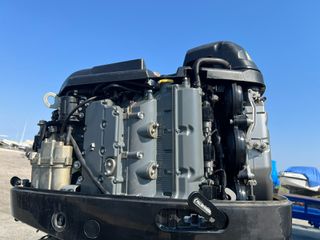 Suzuki 2010-thumb-8