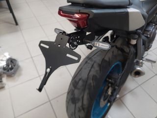 ΒΑΣΗ ΠΙΝΑΚΙΔΑΣ  Yamaha MT-07 MT 07 FZ-07 MT07 2025--thumb-1