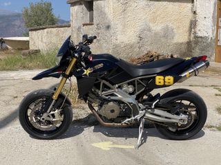 Aprilia Dorsoduro 750 2008