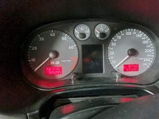 Audi S3 2002-thumb-19