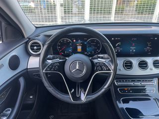 Mercedes-Benz E 220 2021 AvantGarde-thumb-11