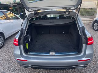 Mercedes-Benz E 220 2021 AvantGarde-thumb-16