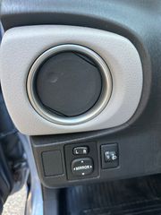 Toyota Yaris 2012-thumb-18
