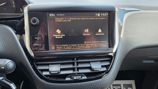 Peugeot 2008 2019 Signature-thumb-16