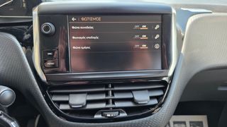 Peugeot 2008 2019 Signature-thumb-17