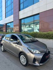 Toyota Yaris 2015-thumb-2