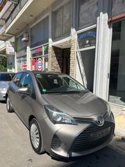 Toyota Yaris 2015-thumb-10