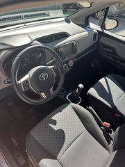 Toyota Yaris 2015-thumb-14
