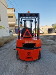 Nissan 2006 Αγοράζω Κλαρκ μηχανήματα-thumb-2