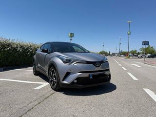 Toyota C-HR 2018 D TEAM