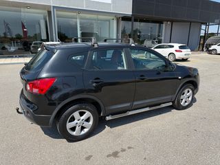 Nissan Qashqai 2009 4X4-thumb-3