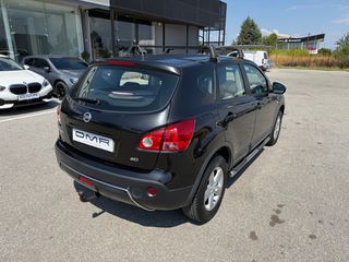 Nissan Qashqai 2009 4X4-thumb-4