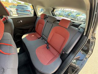 Nissan Qashqai 2009 4X4-thumb-14