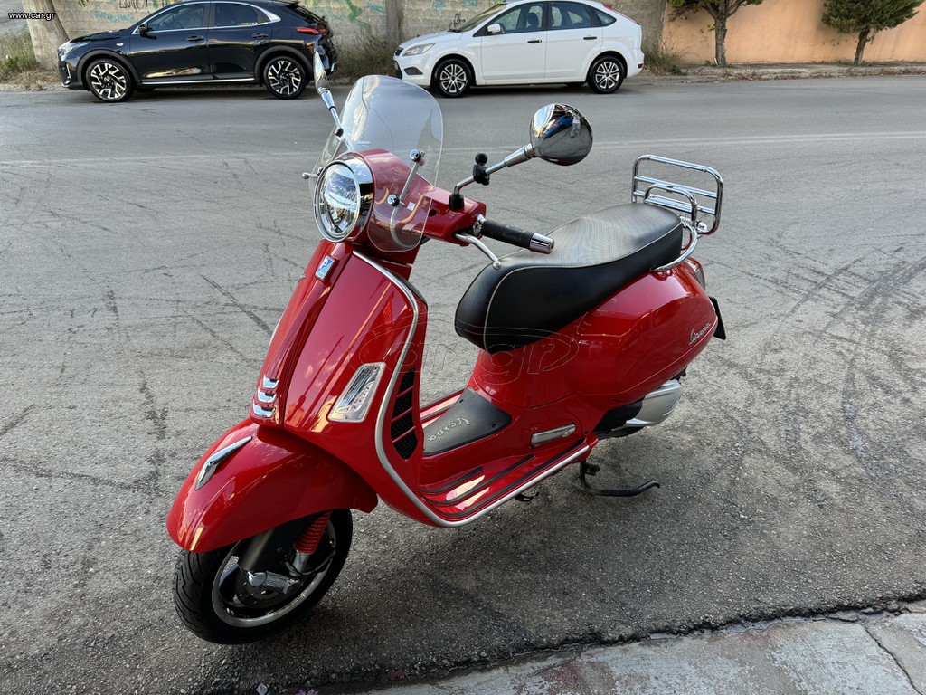 Piaggio Vespa 2020 GTS 300 Super