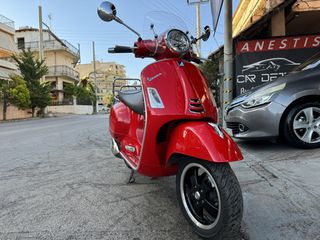 Piaggio Vespa 2020 GTS 300 Super-thumb-1