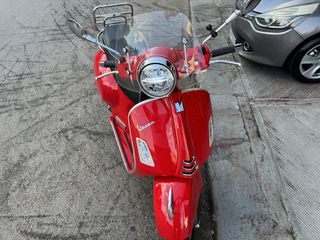Piaggio Vespa 2020 GTS 300 Super-thumb-4
