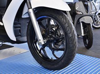 Piaggio Medley 200 2026 S E5+-thumb-2