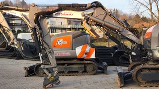 Εκσκαφέας Με Ερπύστριες Kubota 2025 Kubota  U27-4  Akula DR300