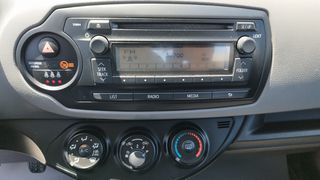 Toyota Yaris 2017 1.4CC D-4-D COOL 90PS ΕΛΛΗΝΙΚΗΣ ΑΝΤΙΠΡΟΣΩΠΕΙΑΣ-thumb-12