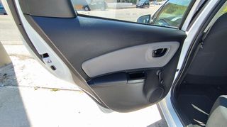 Toyota Yaris 2017 1.4CC D-4-D COOL 90PS ΕΛΛΗΝΙΚΗΣ ΑΝΤΙΠΡΟΣΩΠΕΙΑΣ-thumb-11