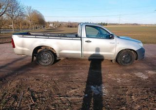 Toyota 2004 HILUX
