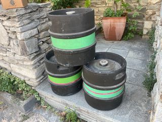 25 τεμάχια Βαρέλια Μπύρας 30l και εξαρτήματα
