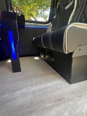 Mercedes-Benz 2021 SPRINTER  Vvip BLACK EDITION !!!-thumb-32