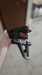 Πωλείται εργοστασιακή βάση πινακίδας Yamaha Tracer 9 / GT (2021–2024)