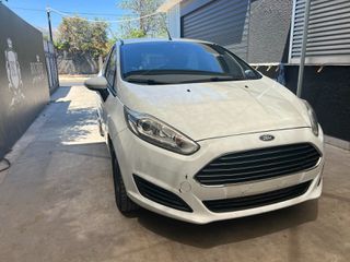 Ford Fiesta 2015 ΕΛΛΗΝΙΚΗΣ ΑΝΤΙΠΡΟΣΩΠΕΙΑΣ