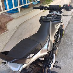 Husqvarna Svartpilen 2021 401