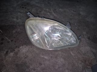 ΔΕ. ΦΑΝΑΡΙ TOYOTA YARIS 99-05