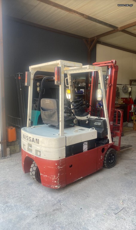 Nissan 1993 N01L15U  τρίτροχο
