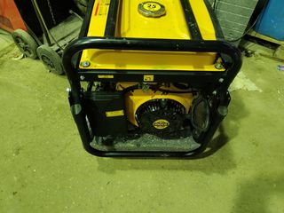 Γεννήτρια βενζίνης ισχύος 6500W (6,5 kW)