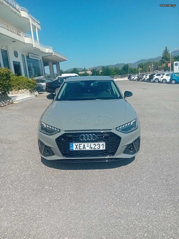 Audi A4 2020 S line 35 tdi MHEV S TRONIC