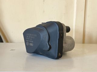 Πεταλούδα Γκαζιού Volkswagen / Audi / Seat / Skoda (036133062B)-thumb-2