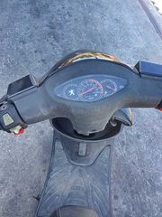 Peugeot V-Clic 50 2009-thumb-5