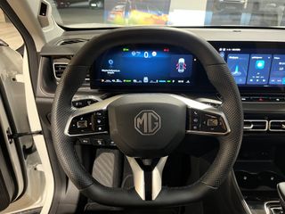 Mg EHS 2025 LUXURY 272HP-thumb-22