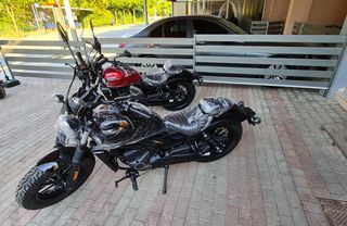 CFmoto 2025 250 CL-C 2 ΤΕΜΧ. ΜΑΥΡΟ & ΚΟΚΚΙΝΟ