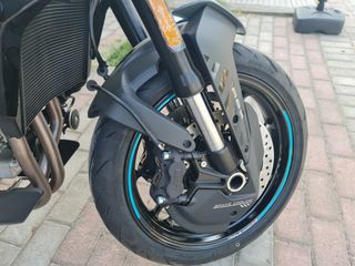 CFmoto 675 NK 2025 ΕΤΟΙΜΟΠΑΡΑΔΟΤΟ TUNDRA GREY ΧΡΩΜΑ-thumb-10