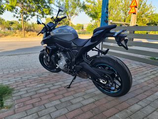 CFmoto 675 NK 2025 ΕΤΟΙΜΟΠΑΡΑΔΟΤΟ TUNDRA GREY ΧΡΩΜΑ-thumb-2