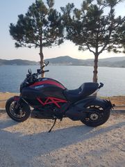 Ducati Diavel 2015-thumb-2