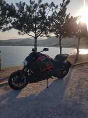 Ducati Diavel 2015-thumb-3