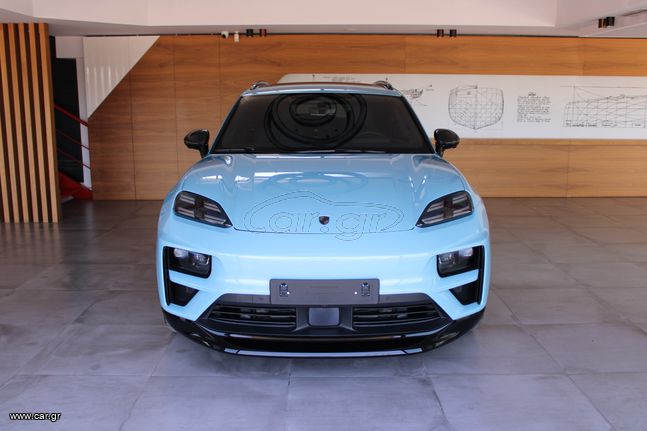 Porsche Macan 2025 TURBO