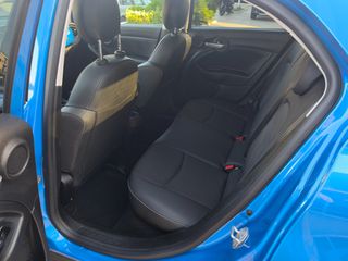 Fiat 500X 2019 CROSS 1.6 DIESEL-thumb-9