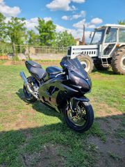 Kawasaki ZX-9R Ninja 2002