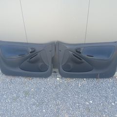 TOYOTA  YARIS 1999-2005 ΔΙΘΥΡΟ ΤΑΠΕΤΣΑΡΙΕΣ