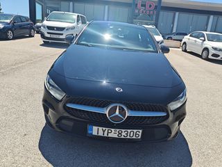Mercedes-Benz A 180 2019-thumb-1